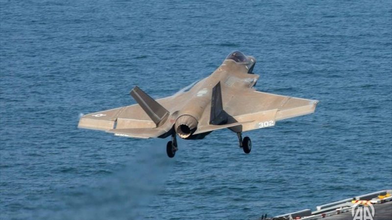 Riposte américaine contre Téhéran : Washington frappe des sites militaires iraniens après l’incident d’Ormuz, la trêve menacée