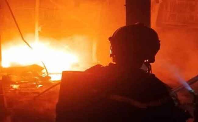 Incendie au centre-ville de Miliana : une octogénaire évacuée à l’hôpital