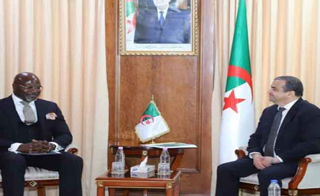Hydrocarbures : l’Algérie et l’ARDA examinent les perspectives de coopération dans le raffinage et la distribution pétrolière en Afrique