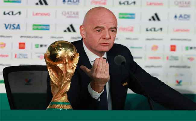 Coupe du monde 2026 : Infantino défend les pauses hydratation face aux critiques
