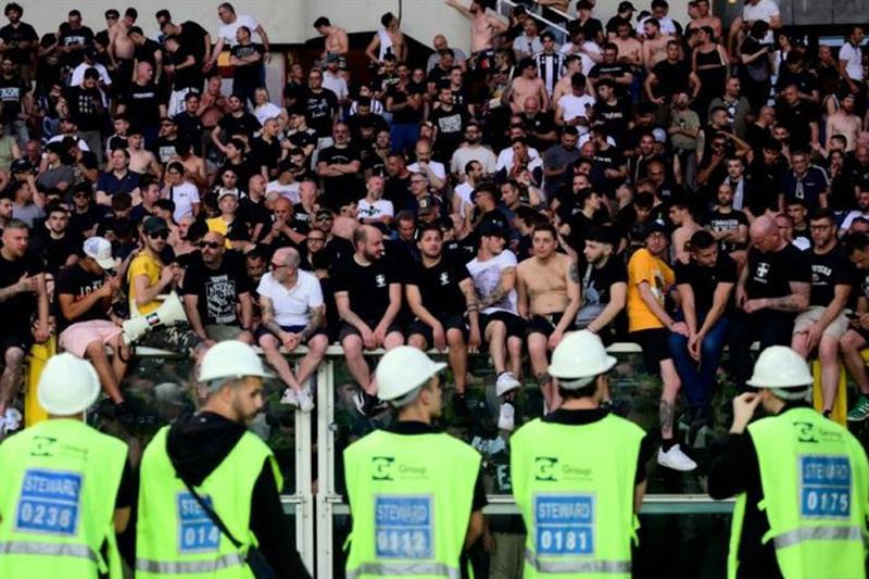 Violences lors du derby de Turin : interdiction de déplacement de dix matches pour les supporters de la Juventus et du Torino