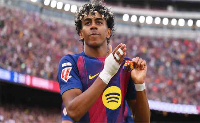 Lamine Yamal élu meilleur joueur de la saison 2025-2026 par la Liga et EA Sports