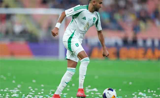 Al-Ahli Djeddah prépare-t-il le départ de Riyad Mahrez ? Une séparation choc qui pourrait bouleverser l’avenir du capitaine algérien