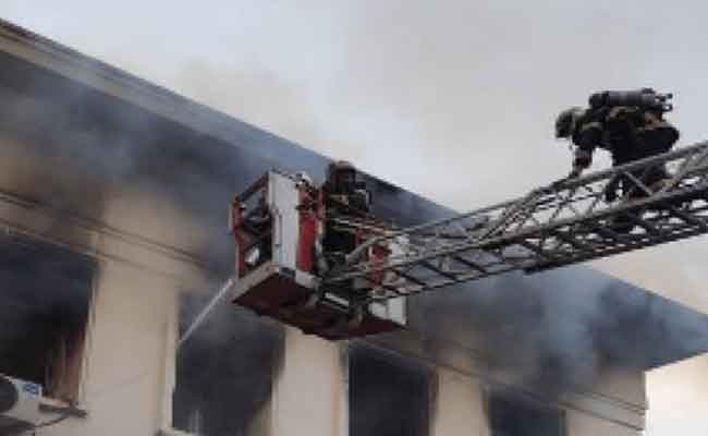 Incendie au siège du ministère de l’Éducation nationale à Alger : aucune victime à déplorer