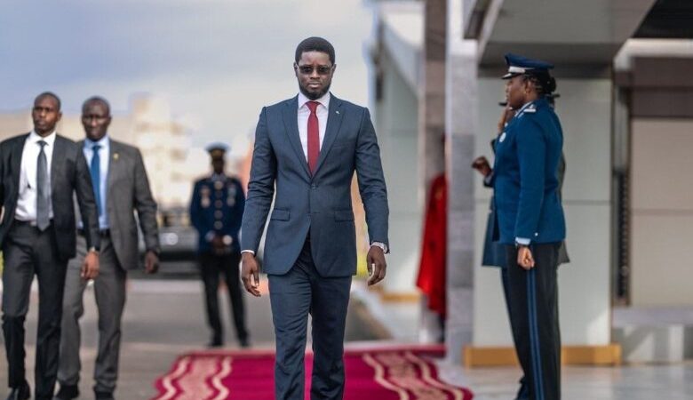 Sénégal : le président saisit le Conseil constitutionnel et relance le bras de fer autour de la réforme de la Constitution