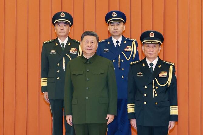 Chine : Xi Jinping remodèle le sommet de l&rsquo;armée après une vaste purge anticorruption et prépare une nouvelle génération de généraux