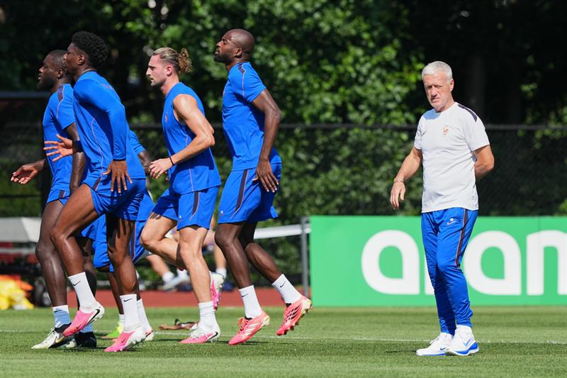 Les Bleus tombent à Miami face à l&rsquo;Angleterre lors d&rsquo;un match historique