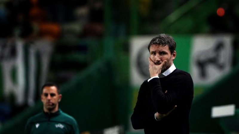 « Pas un coach de haut niveau » : les supporters belges s&rsquo;en prennent à la fédération après la nomination de Mark van Bommel