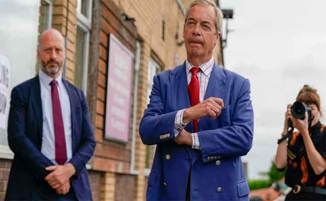Royaume-Uni : Nigel Farage démissionne du Parlement et provoque une élection partielle sur fond de scandale financier