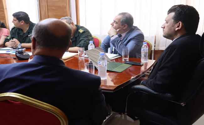 Yacine Oualid une réunion de suivi de l&rsquo;évolution de la situation des feux de forêt