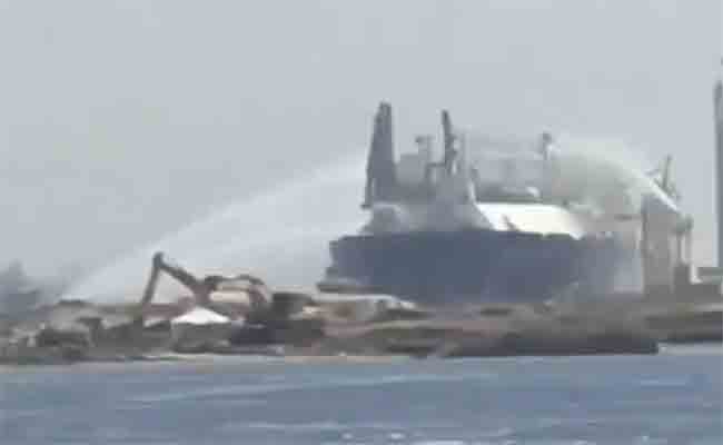 Première attaque contre l&rsquo;Égypte dans le conflit irano-américain ? Deux méthaniers en flammes au port de Damiette après une attaque de drones