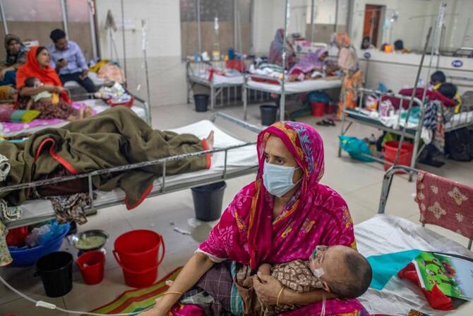 Bangladesh : l&rsquo;épidémie de rougeole ruine des milliers de familles, plus de 840 enfants déjà morts
