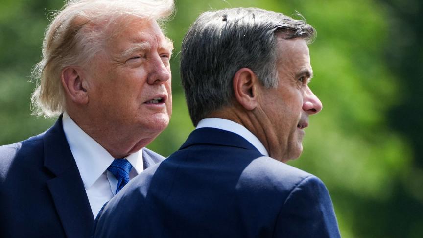 Trump lève le voile sur la visite du patron de la CIA à Moscou