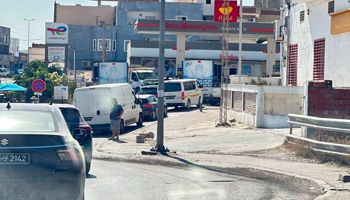 Tunisie : la grève des chauffeurs de camions-citernes provoque le chaos dans les stations-service
