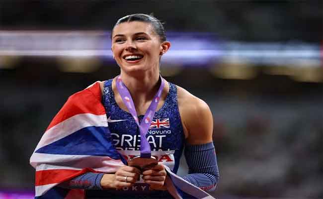 Athlétisme : Amy Hunt s’offre un troisième sacre, Asher-Smith bat un nouveau record