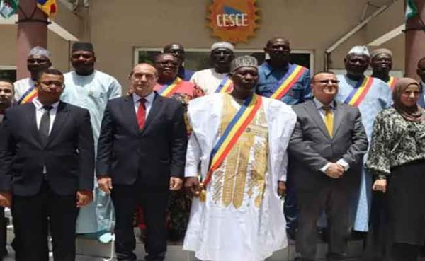 Mohamed Boukhari s&rsquo;entretient avec son homologue tchadien