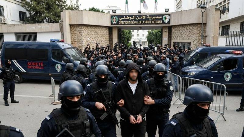 Lutte contre le narcotrafic : arrestation majeure d’un cadre de la « DZ Mafia » en Algérie