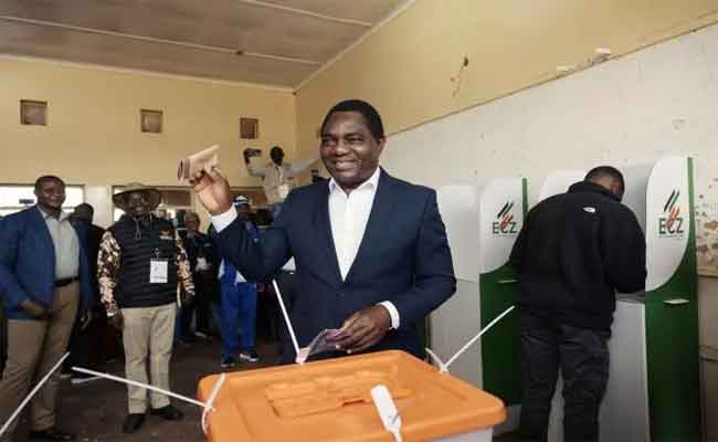 Présidentielle zambienne : le dépouillement suspendu après des violences, l’opposition revendique la victoire