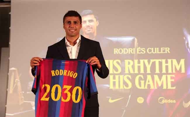 Rodrirodri signe à Barcelone : le capitaine espagnol quitte Manchester City pour un « rêve » catalan