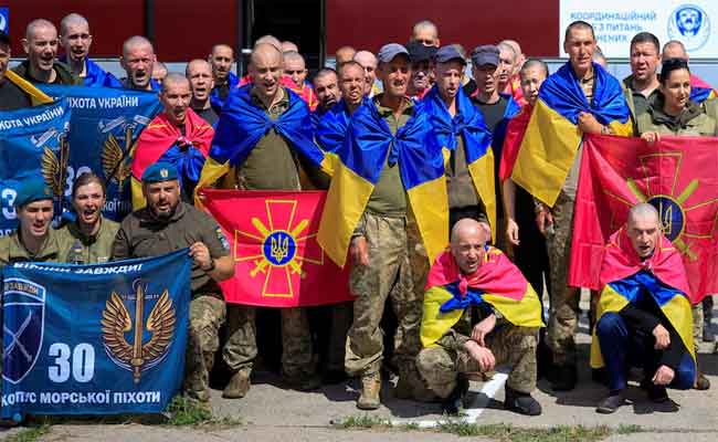 Russie-Ukraine : 206 prisonniers échangés grâce à la médiation des Émirats arabes unis