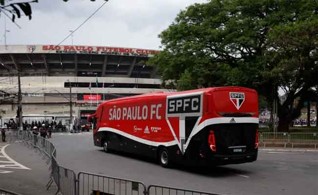 São Paulo : 86 kg de marijuana découverts dans un bus aux couleurs du club
