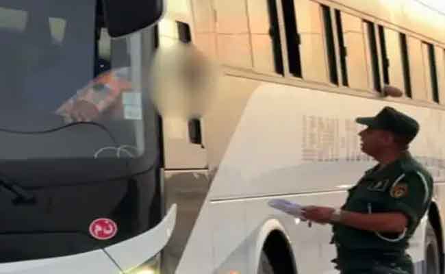 Arrestation d&rsquo;un chauffeur de bus ayant mis en danger la vie des passagers à Batna