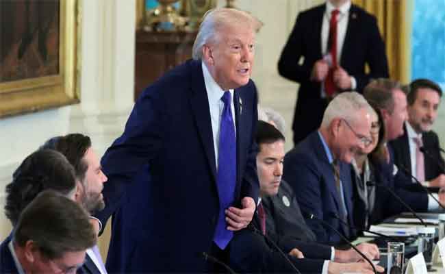 Trump annonce un accord pétrolier majeur avec le Venezuela et revendique le contrôle de plus de 65 milliards de barils