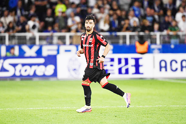 OGC Nice : Pour sa première titularisation, Amoura ne convainc pas