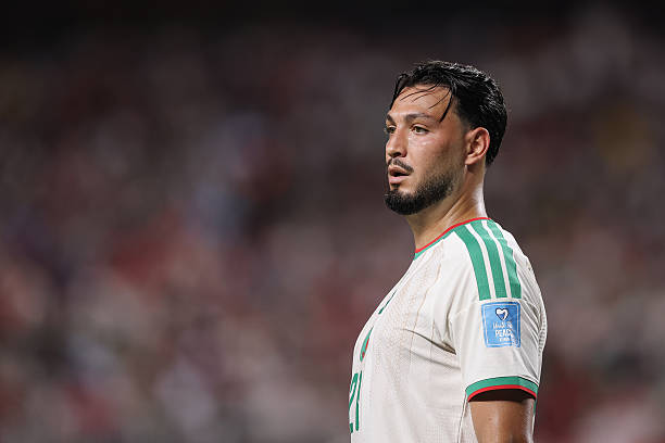 Verts : Bensebaïni se profile pour succéder à Mahrez comme capitaine