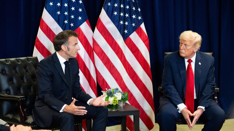 La France pousse pour rouvrir le détroit d’Ormuz, mais reste suspendue au dialogue Washington-Téhéran