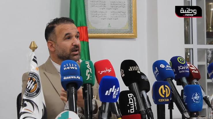 Farid Mellouli démissionne : l’ES Sétif refuse d’entériner son départ