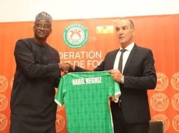 Niger : Nabil Neghiz, ex-adjoint des Verts, tente sa revanche comme sélectionneur des « Mena »