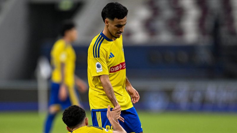 Al Gharafa : Ounas débute par un nul, Brahimi sort sur blessure