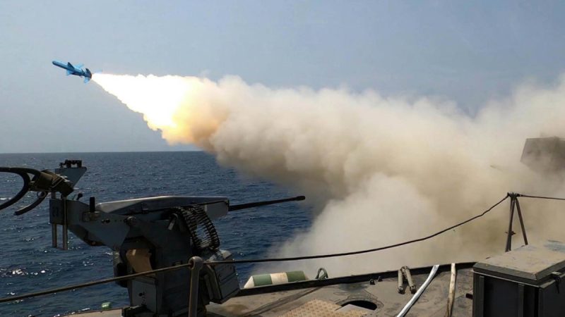 Iran : des missiles visent des bases américaines en Jordanie et aux Émirats après l’attaque de Larak