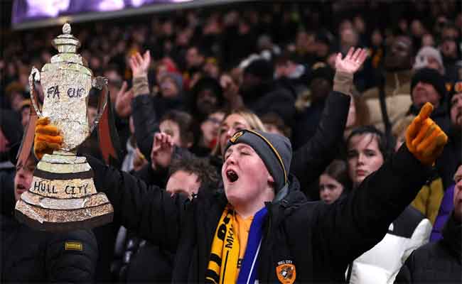 Hull City sanctionné de 30 000 £ après des chants homophobes contre Chelsea, trois supporters interdits de stade
