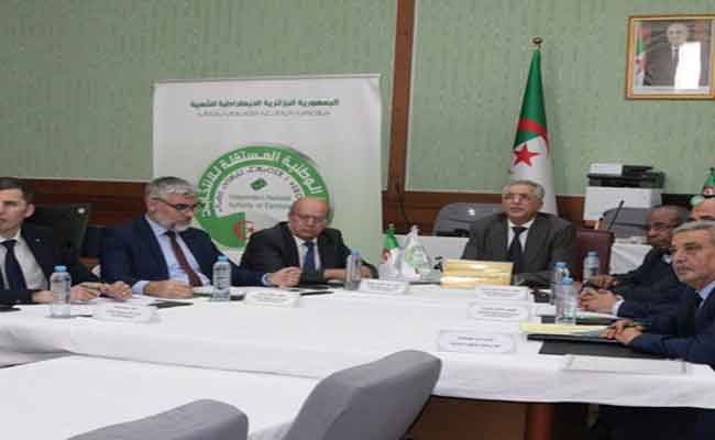 Mohamed Charfi supervise l&rsquo;installation de 29 coordinateurs de wilaya de l&rsquo;Autorité nationale indépendante des élections