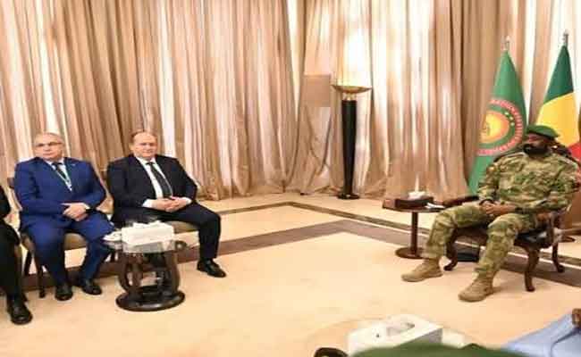 Réception de Sifi Ghrieb par le Président malien