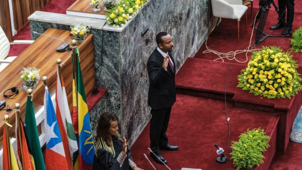 Ethiopie :Abiy Ahmed prête serment pour un nouveau mandat tandis que les combats se poursuivent dans le nord du pays