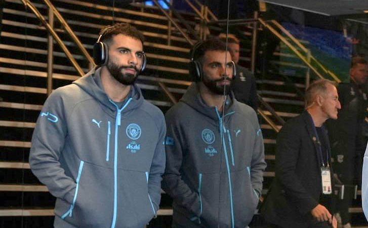 Aït-Nouri dans l’impasse à Manchester City : Maresca ferme-t-il la porte à l’Algérien ?