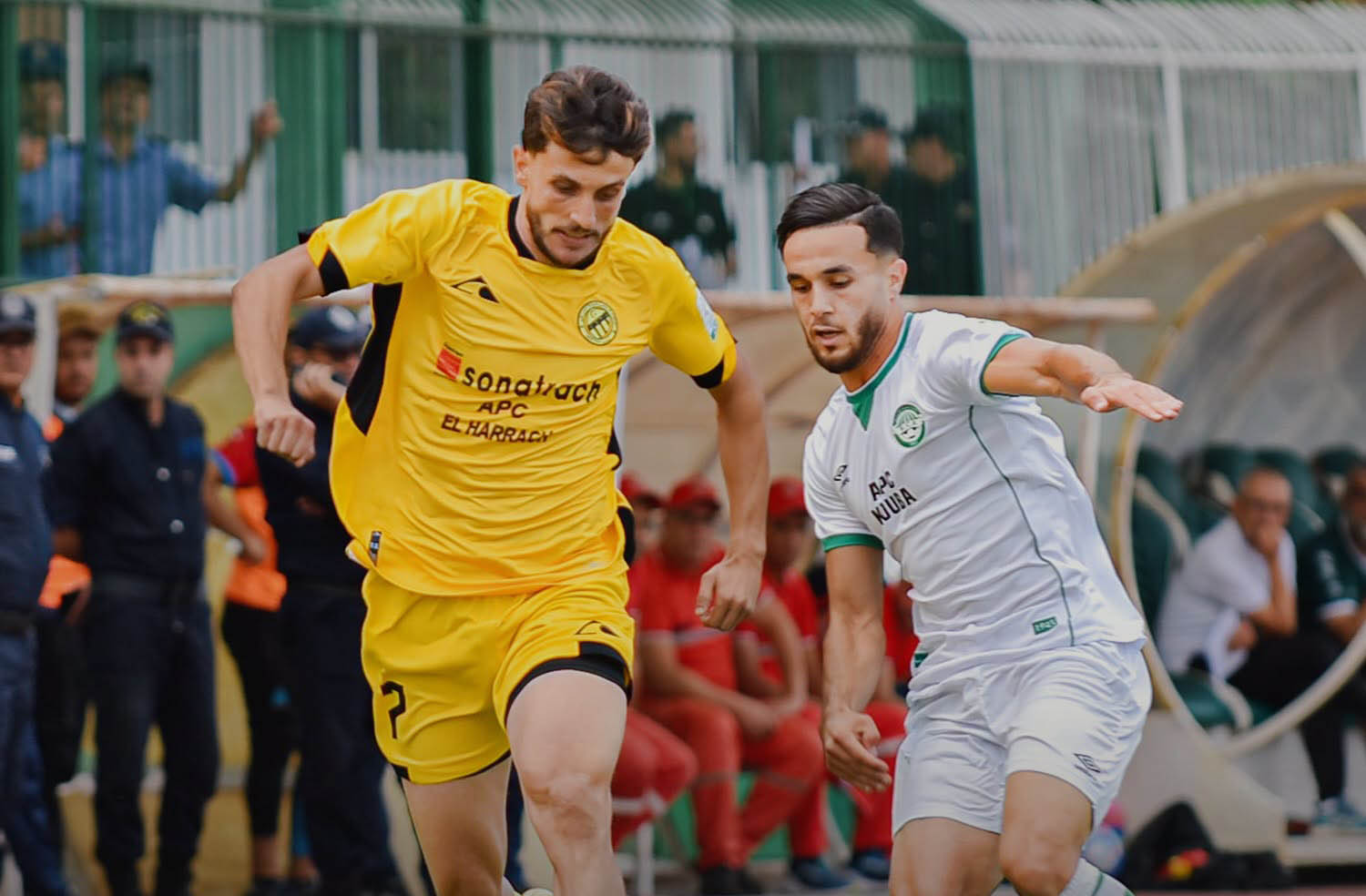Ligue 2 : le RCK humilie l’USMH et creuse l’écart en tête