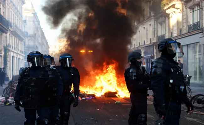France : Lecornu annonce de nouveaux couvre-feux et renforce la surveillance des réseaux sociaux