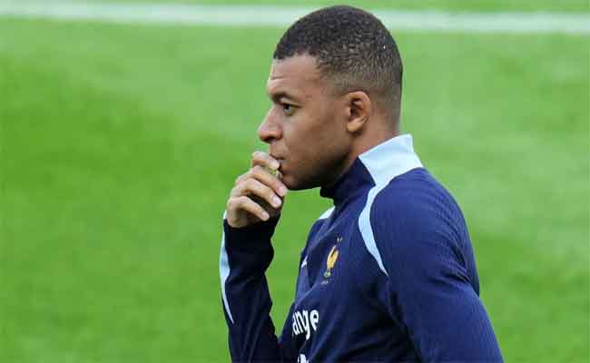 Chine-Mbappé : ses propos sur Mao Zedong provoquent une crise, trois sponsors rompent leurs contrats