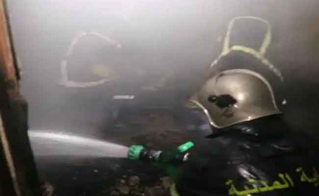 Alger : un incendie dans des chalets à Aïn Malha, 5 personnes secourues