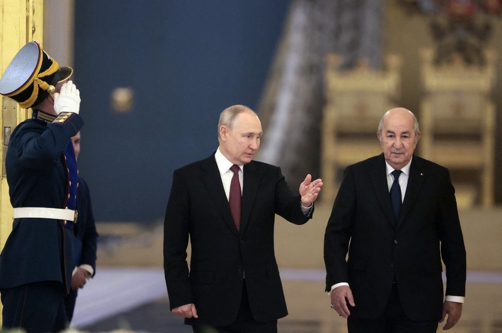 Russie, États-Unis, Chine : trois maîtres, aucune boussole — ce qui complique la voie diplomatique de l’Algérie