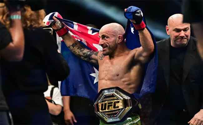 UFC 333 : Volkanovski met Evloev KO et reste champion des poids plumes